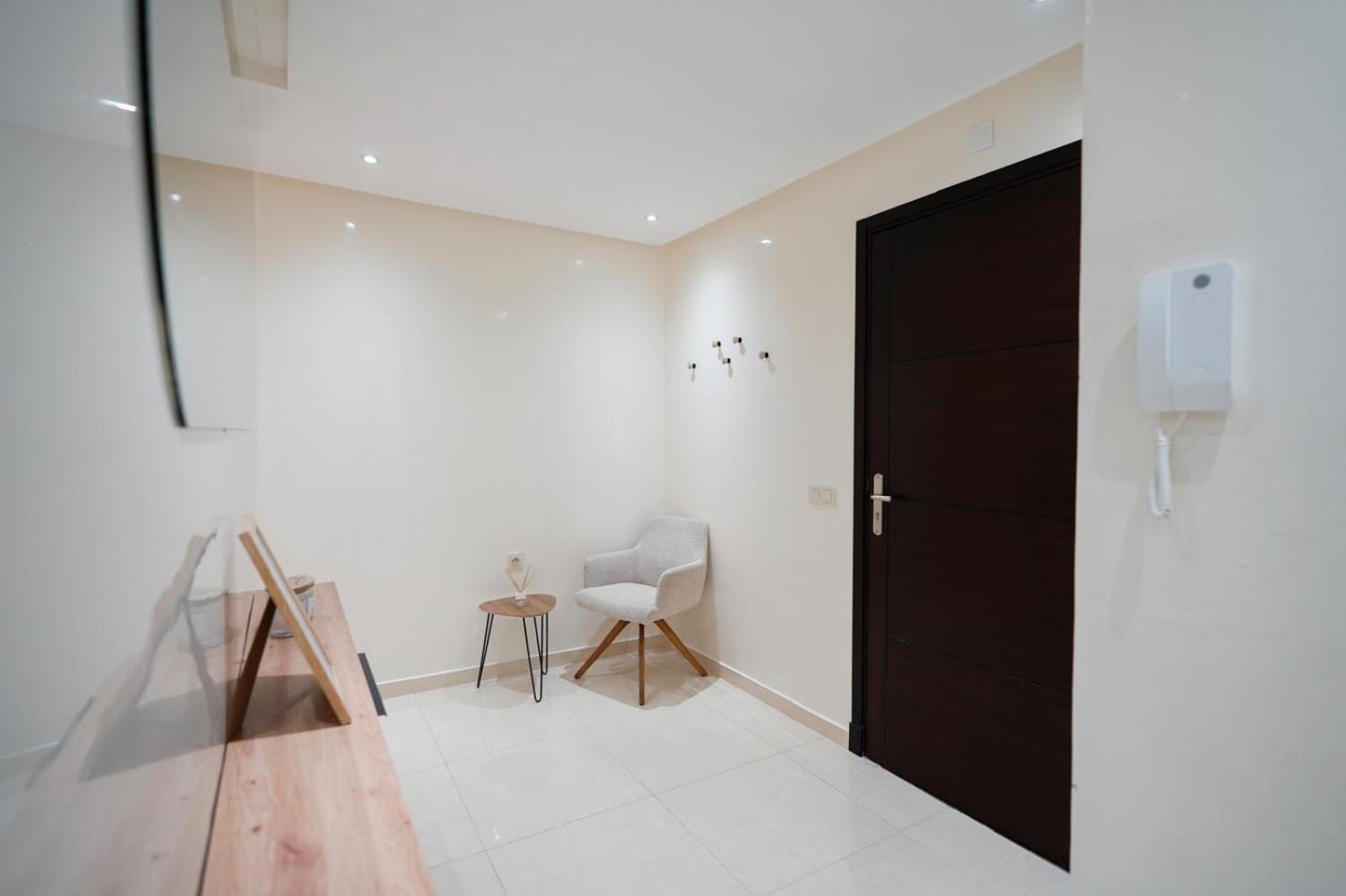 In City-5min To The Beach-free Parking